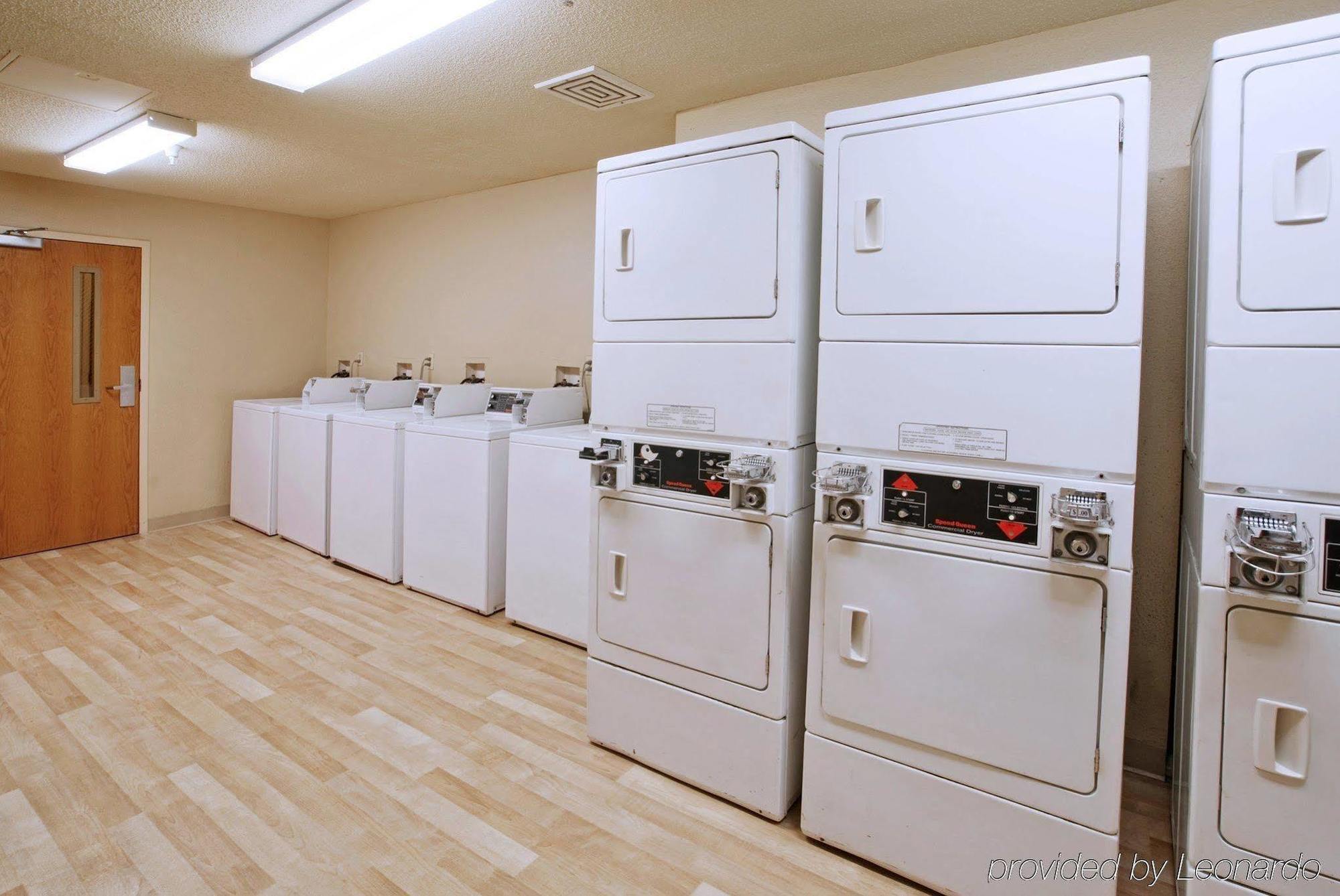 Extended Stay America Suites - Cincinnati - Blue Ash - Kenwood Road Exteriör bild